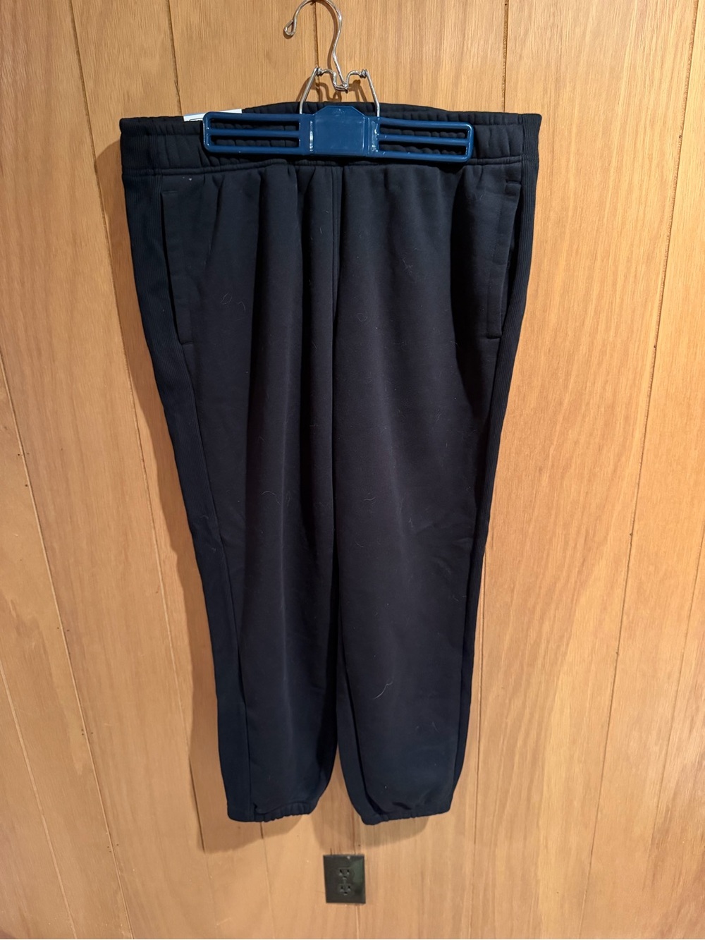 Women’s Black joggers NWT
